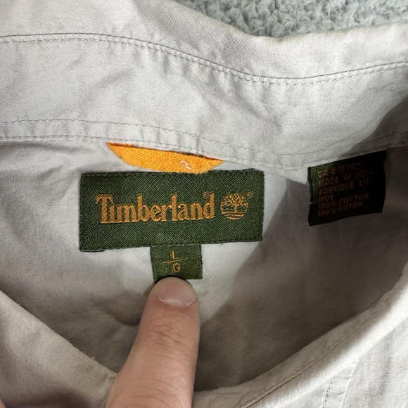Timberland Shirt Men's Size Large Khaki Button-Up Long Sleeve Pockets Rugged Fit - Picture 4 of 10